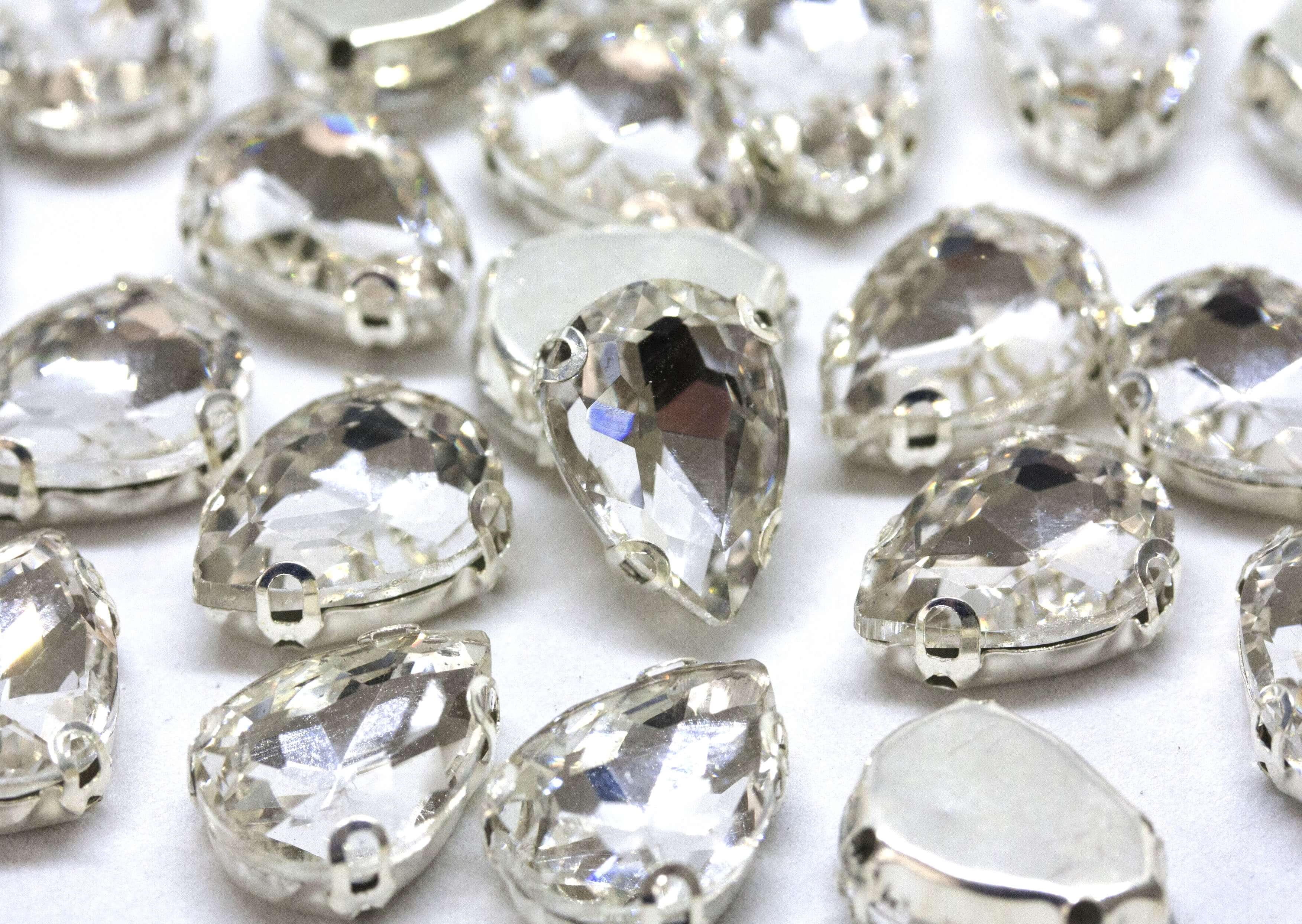 Крапля в цапах Crystal 10*14мм